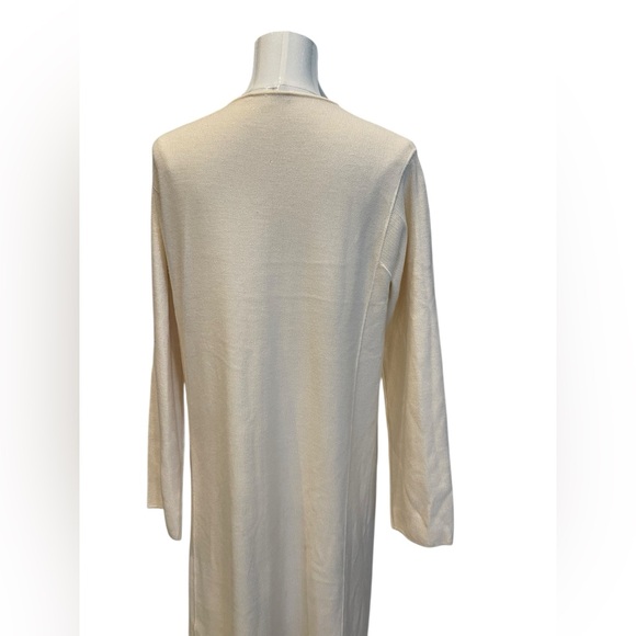 Ferette Collection Elegant Cream Long Light Sweater Sleeve Dress Size:M - Picture 2 of 11